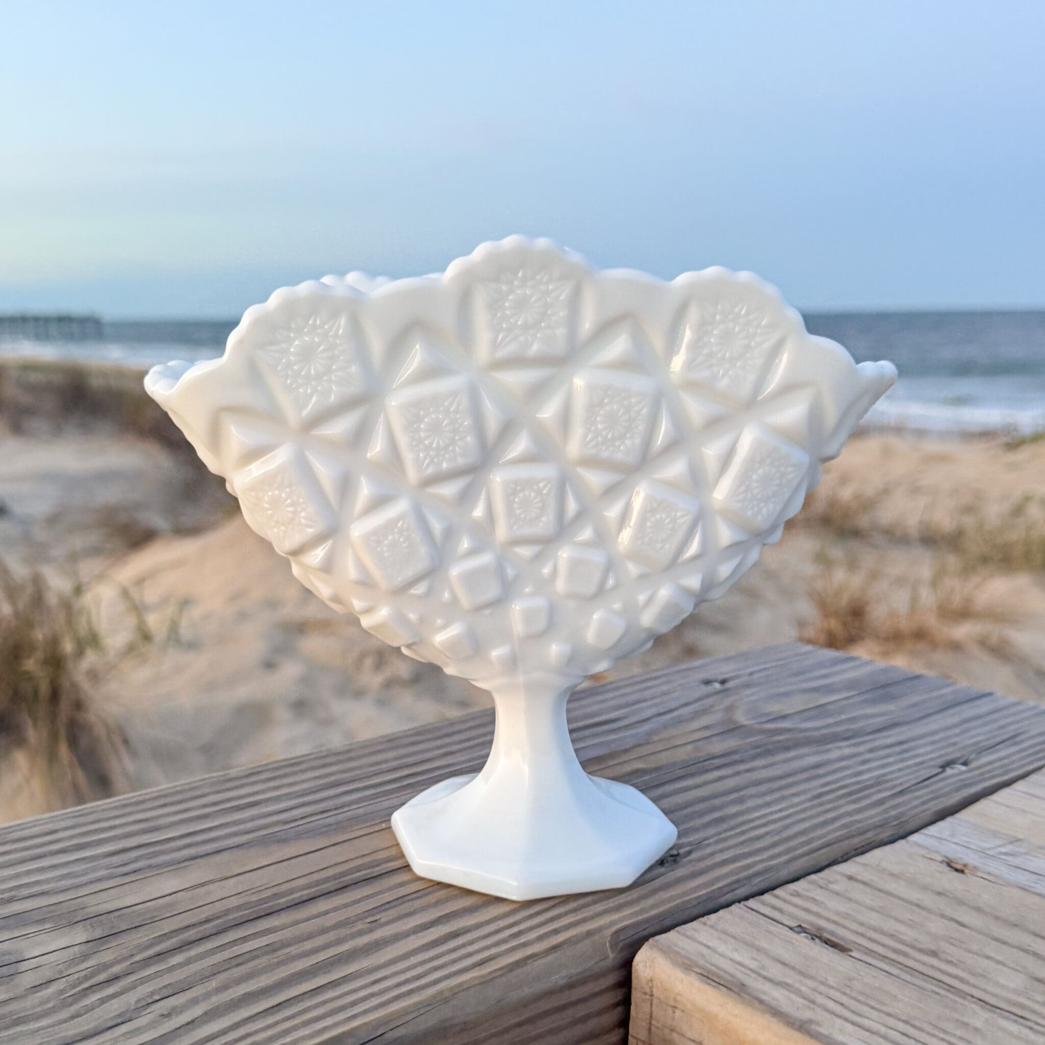 Large Midmod Milk Glass Westmoreland Fan Vase